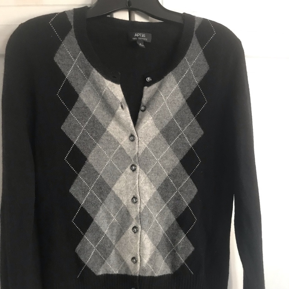 Cashmere cardigan